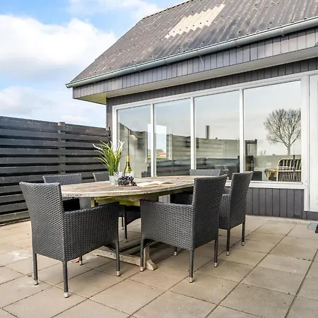 Two-bedroom In בית נופש