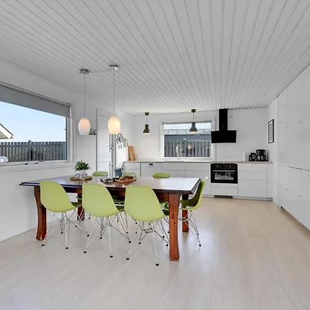 Two-bedroom In בית נופש *