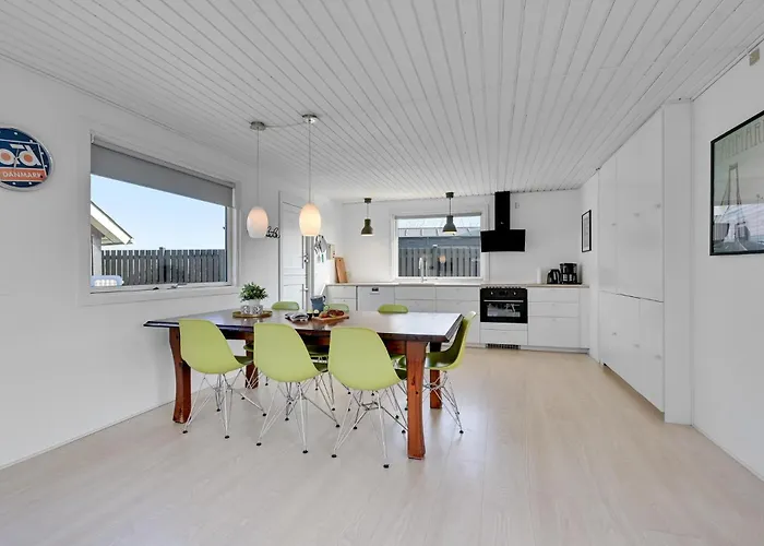 Two-bedroom In Vakantiehuis *